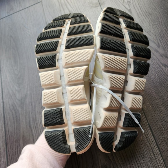 On Running Shoes in Cream and White - Picture 6 of 7